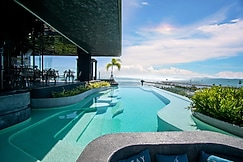 Seaphere Pattaya Hotel by Elite Suites, Pattaya