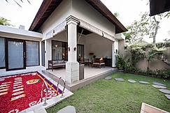 Aldeoz Grand Kancana Villa, Bali