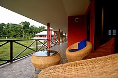Villa De Hollong Jungle Resort, Jaldapara