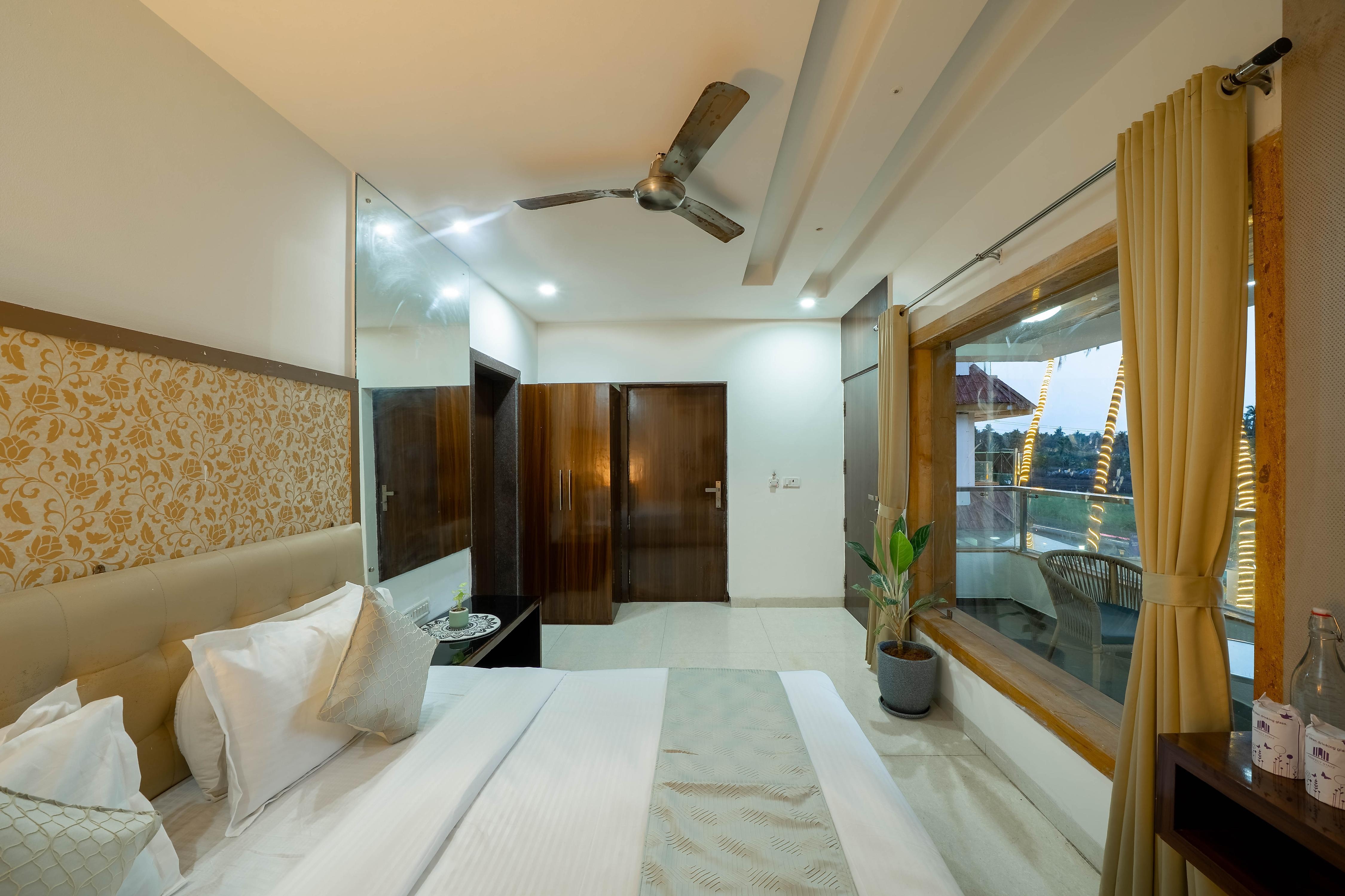 Perfectstayz Premium Goa Continental, Baga - Tap to explore photos