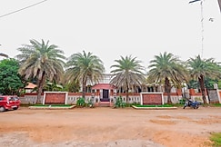 MOUNT RETREAT, Nattam