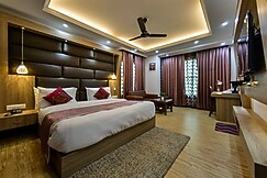 Hotel Royal Milad, Srinagar