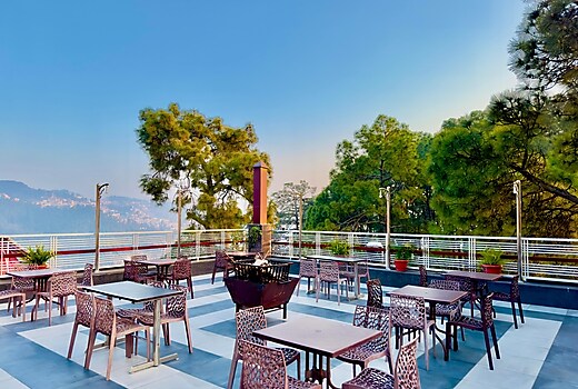 Hotel Grand White near ISBT Shimla