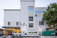 Hotel vishnu inn, Repalle