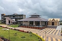 Hotel The Cult, Hubli