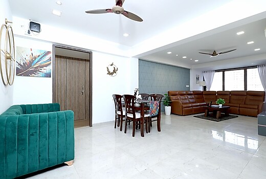 Gagal Home Business Suite | Rooms & Caretaker