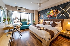 Hotel Sadbhav Villa, Surat