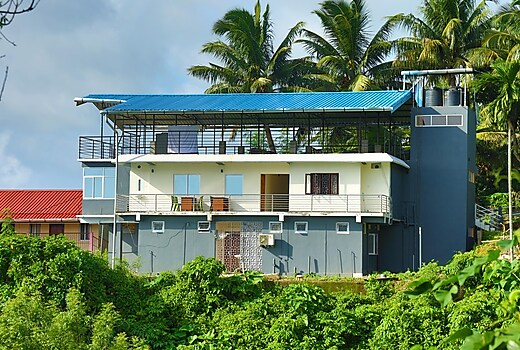 The Lagoon shade - An Airport-View Homestay