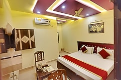 Hotel Pragati Palace, Mathura