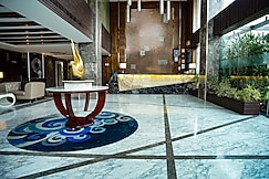 Hotel Saffron Crest, Siliguri