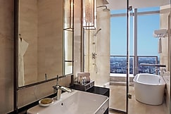 Hilton Haikou, Maoming
