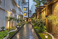 Hotel Emirates, Kolkata