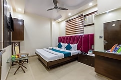 Hotel Shivam International 2 Min Walk From New Delhi Railway Station, Delhi