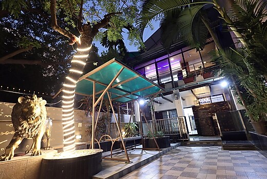 Luxe Villa - Kandivali East