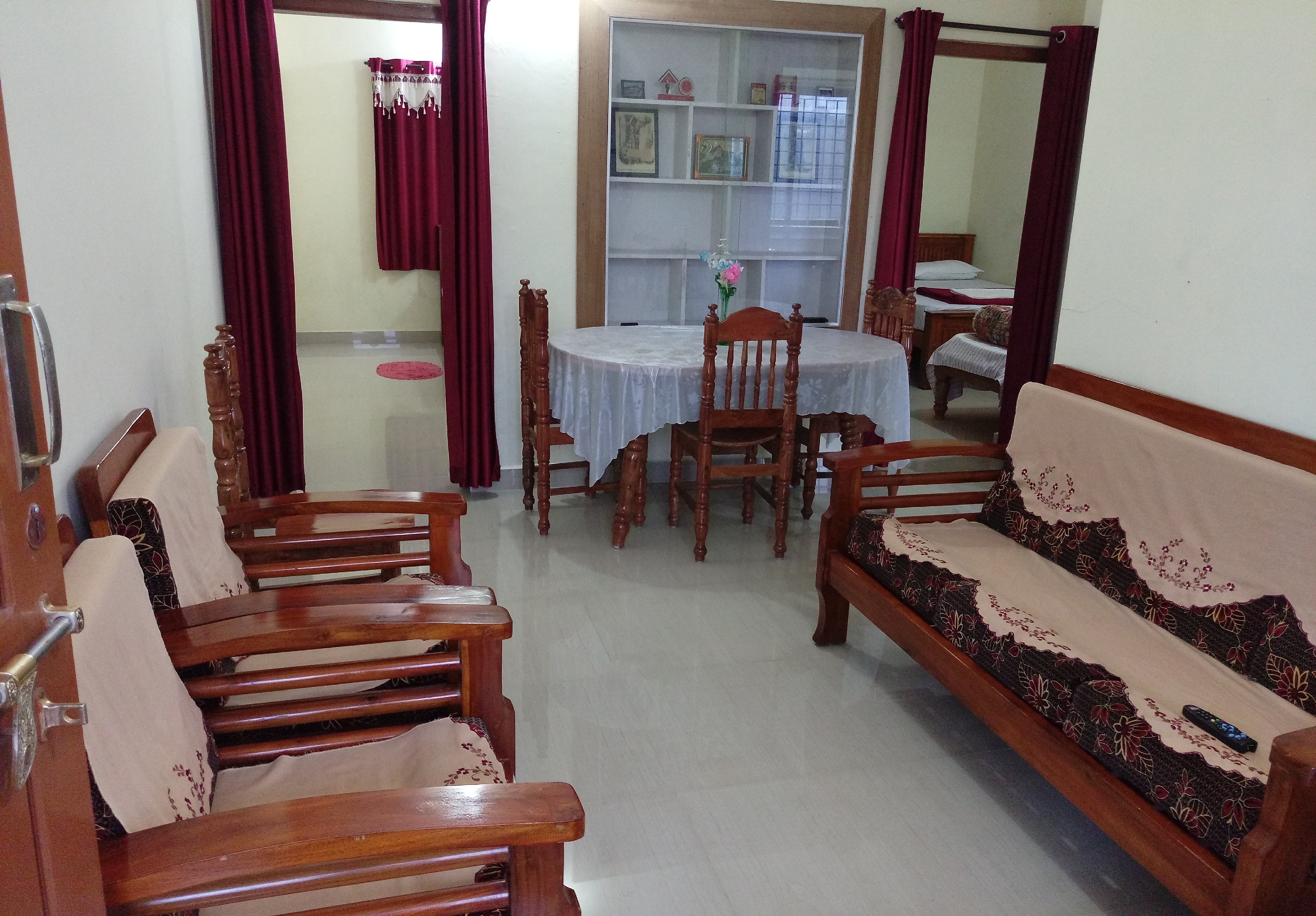 Om Home Stay-2 BHK Homestay - Tap to explore photos