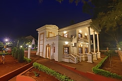 White House | 2 BHK Villa, Mahabaleshwar