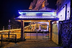 Ridge View Mashobra | Rooms & Restaurant, Mashobra