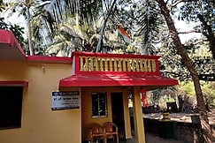 Sunrise Niwas Nyahari, Malvan