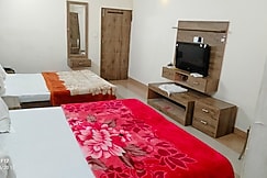 The Diamond Leaf, Chandigarh