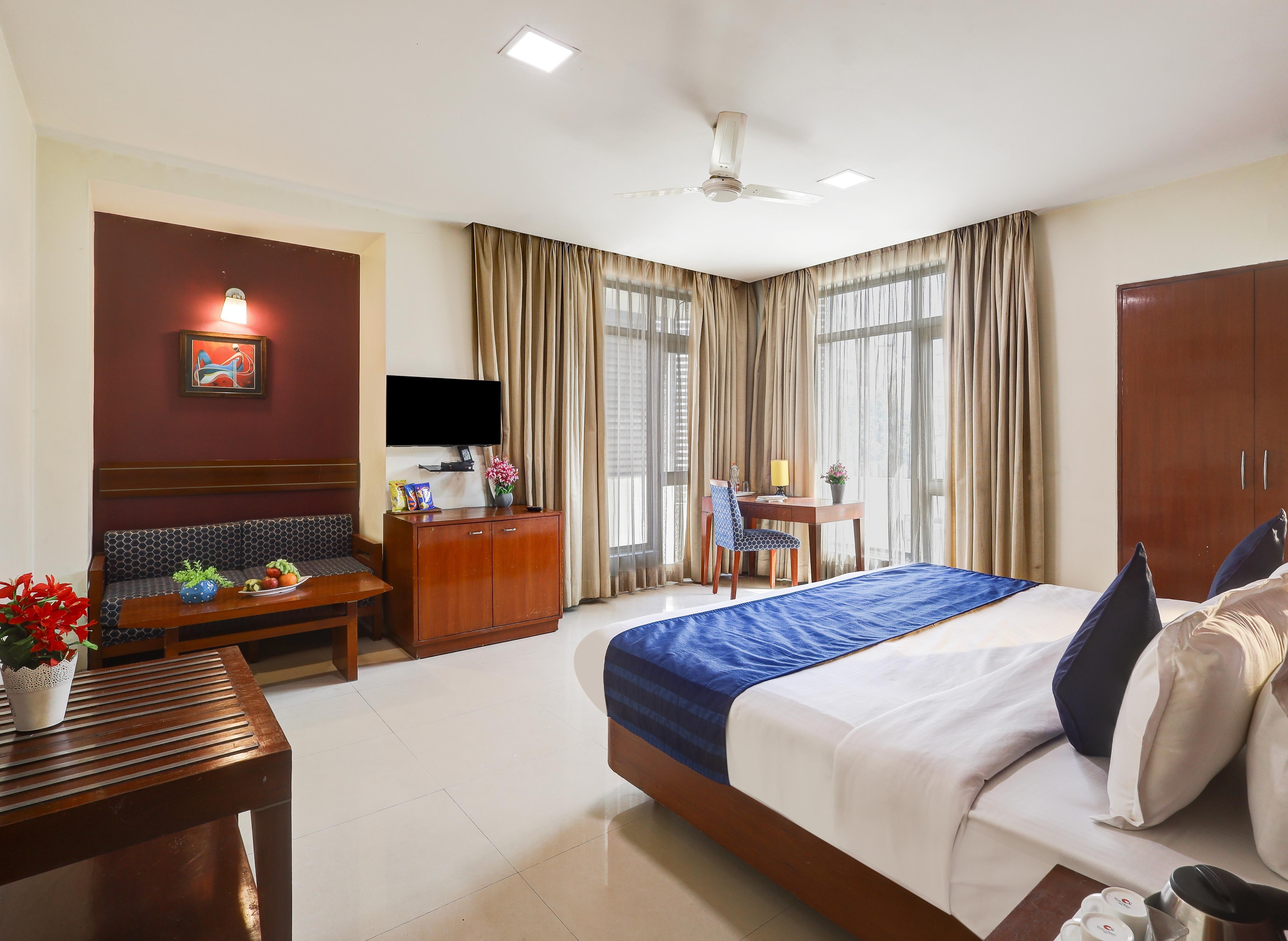 Hotel Divine Inn - NFC Delhi - Tap to explore photos