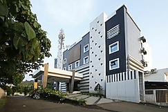 Rose International Hotel, Nilambur