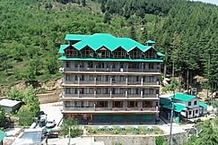 Gezellig Inn - Vardhan Hills, Manali