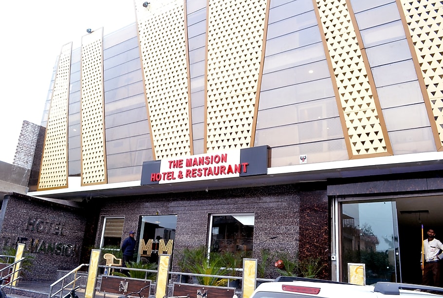 Photos of Hotel The Mansion - Hotel in Mathura