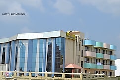 Swimming Sea Facing Hotel, Puri