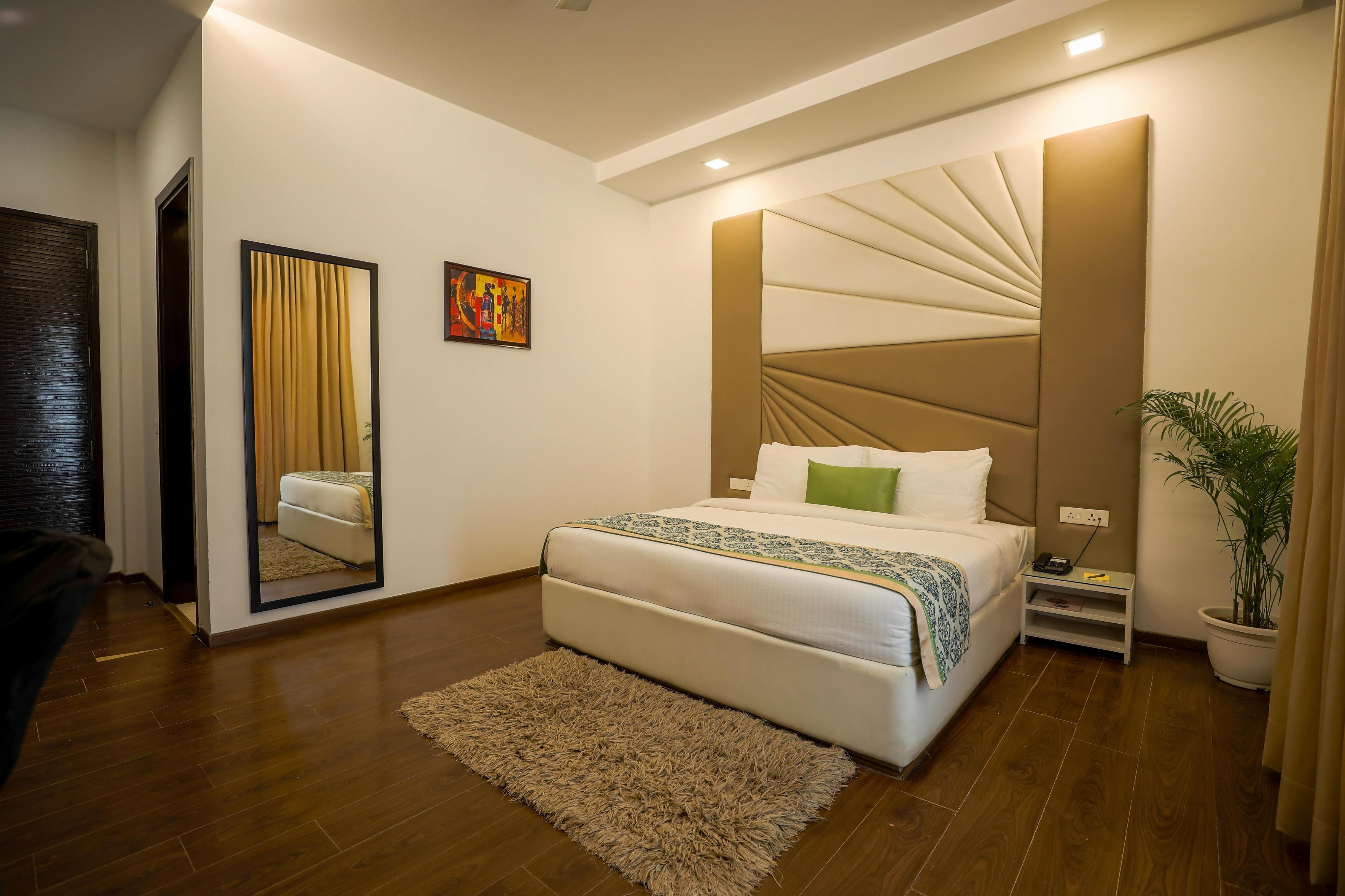 Vivid Boutique Hotel, Medanta, Gurugram - Tap to explore photos