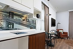 Metropole, Bangkok, a Tribute Portfolio Hotel by Marriott, Bangkok