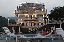 Shahanshahi Adventure Park & Wellness Resort, Mussoorie