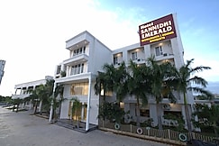 Hotel sannidhi emerald, Bhuvanagri
