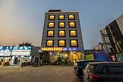 Hotel Amaara Stayz Near Medanta Hospital, Gurugram, Bhiwadi