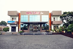 Hotel Girija, Junnar