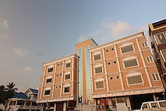 SRI GNANA VEDHA BEACH RESIDENCY
