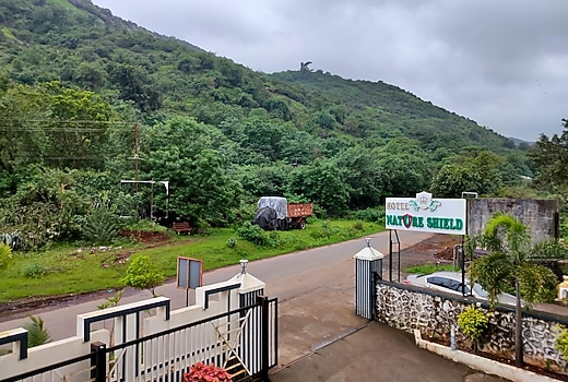 Hotel Nature Shield Lonavala