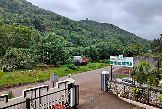 Hotel Nature Shield Lonavala
