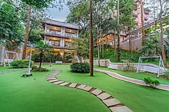 Crown Valley Thekkady, Thekkady