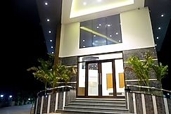 Hotel Geetha Grand, Thanjavur