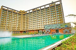 The Weekend Address, Surat