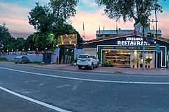 Krishna Garden Hotel & Restaurant, Jim Corbett (Ramnagar)