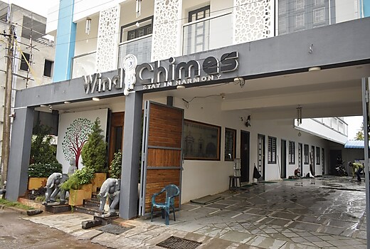 Wind Chimes Hotel 