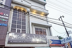 Hotel Sandalwood, Meerut