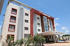Hotel Pushpak Park, Osmanabad