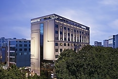 Novotel Chennai Chamiers Road, Chennai