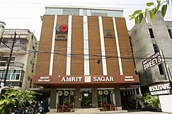 Hotel Solitaire, Indore