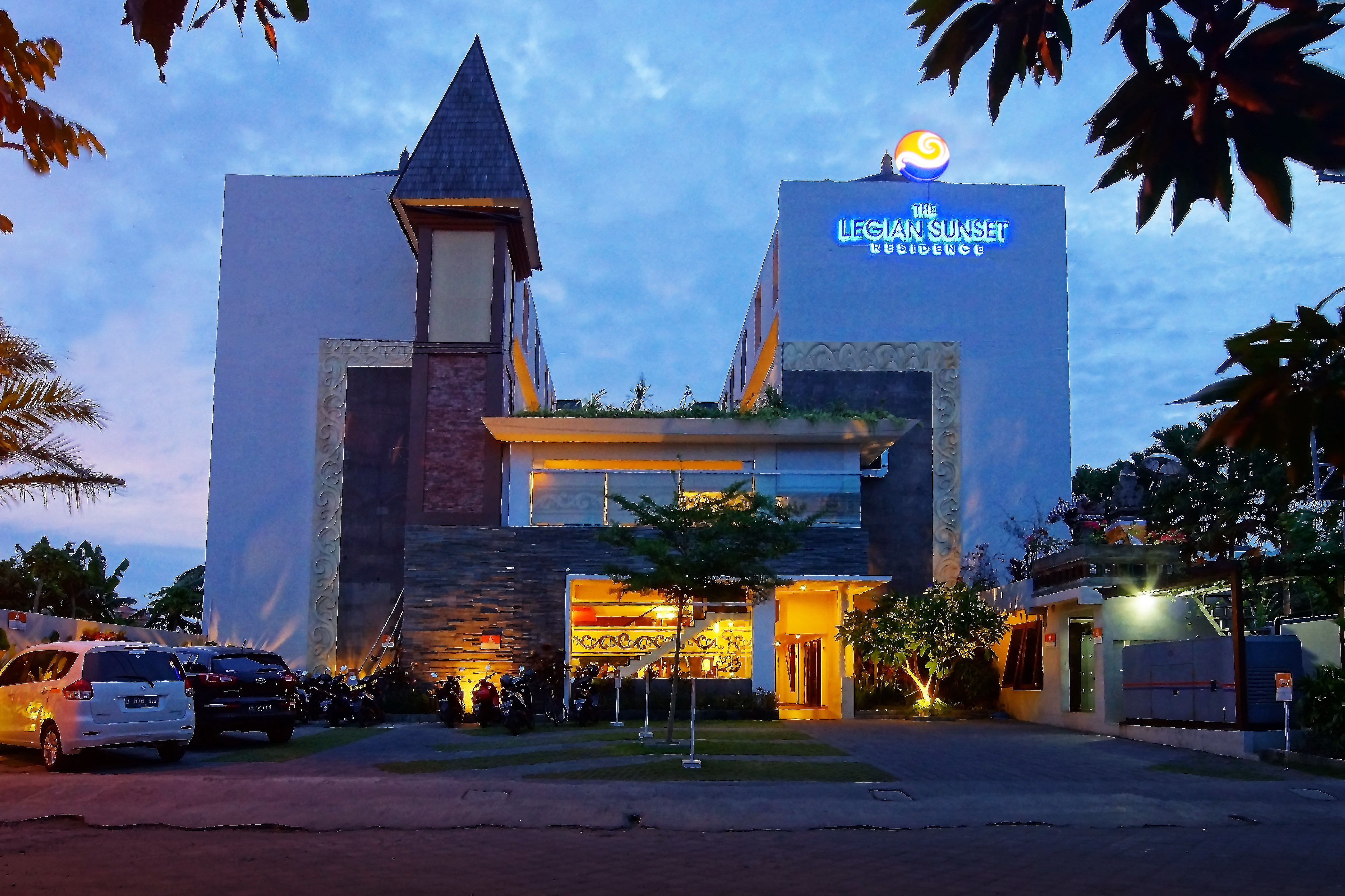 The Legian Sunset Residence - Tap to explore photos