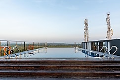 Sinq Prive, Goa