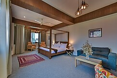 Hotel The Victory, Srinagar