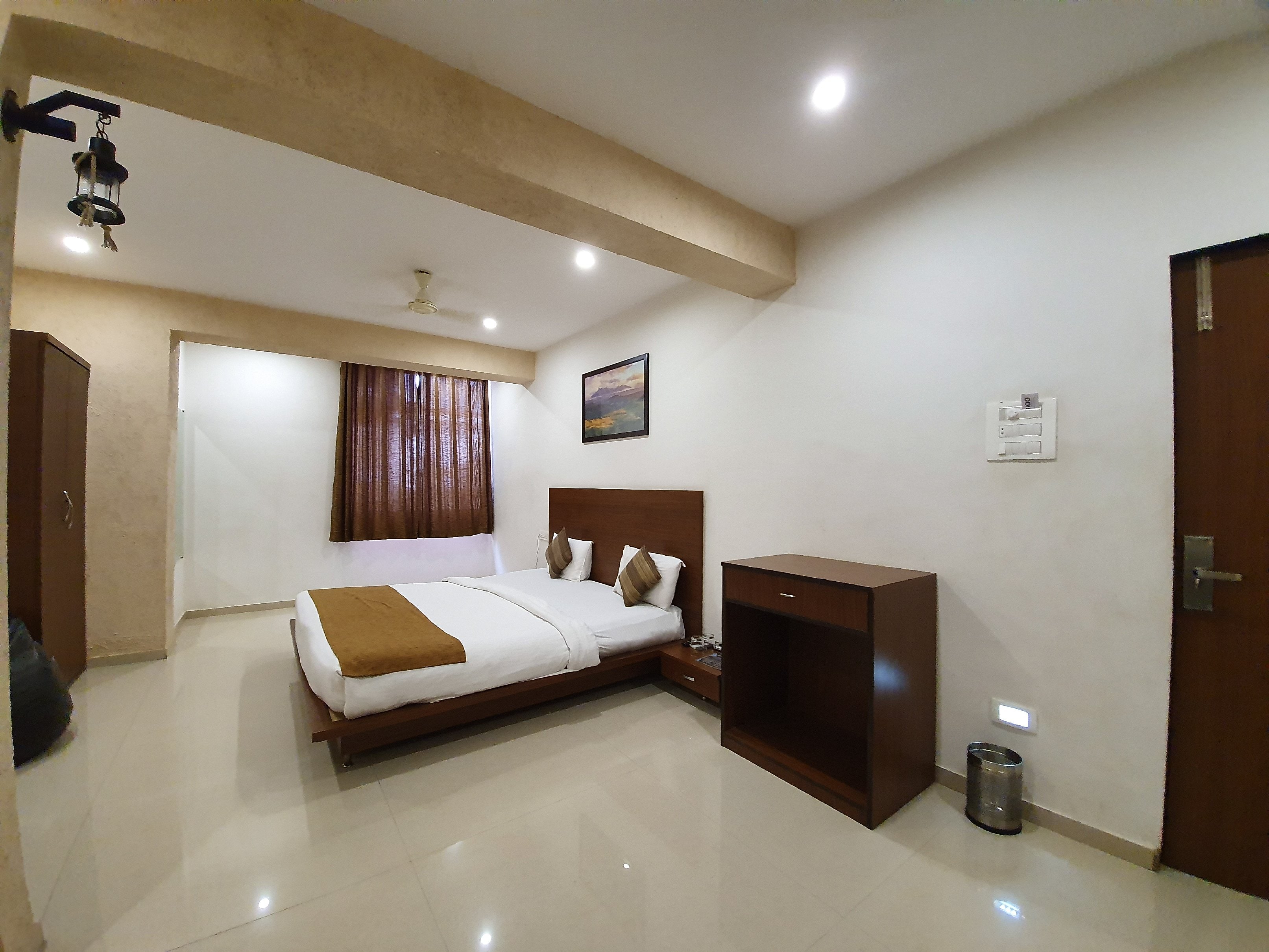 Hotel Montana NX 4